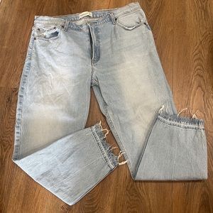 Abercrombie & Fitch Mom Jeans